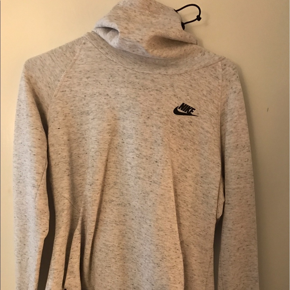 Nike sweatshirt