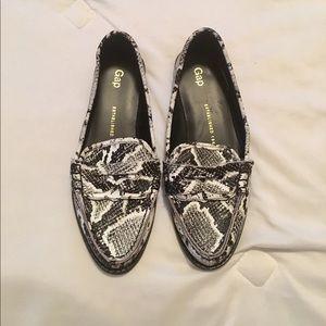 GAP snakeskin loafers GAP snakeskin loafers