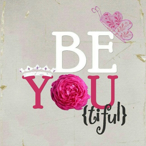 💕BEAUTY MUST HAVE💕 Jade & Rose Quartz Roller Kit - Picture 8 of 8