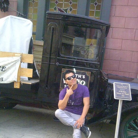 Meet your Posher, Dave - Picture 1 of 1