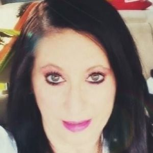 Meet your Posher, Mitzi