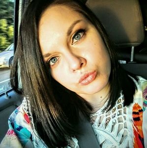 Meet your Posher, Allie