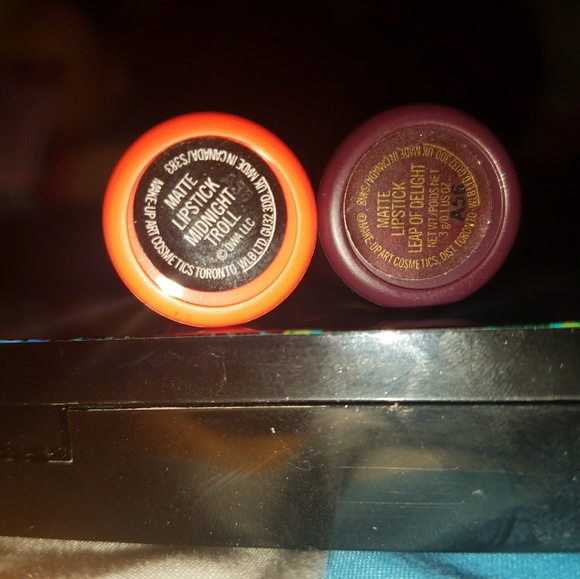 New in gift box 3PC Mac lipsticks Full size set 3x 3g/0.1 oz  3pc MAC lipstick lot. LIMITED EDITION.