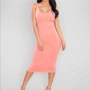 Scoop neck dress coral pink
