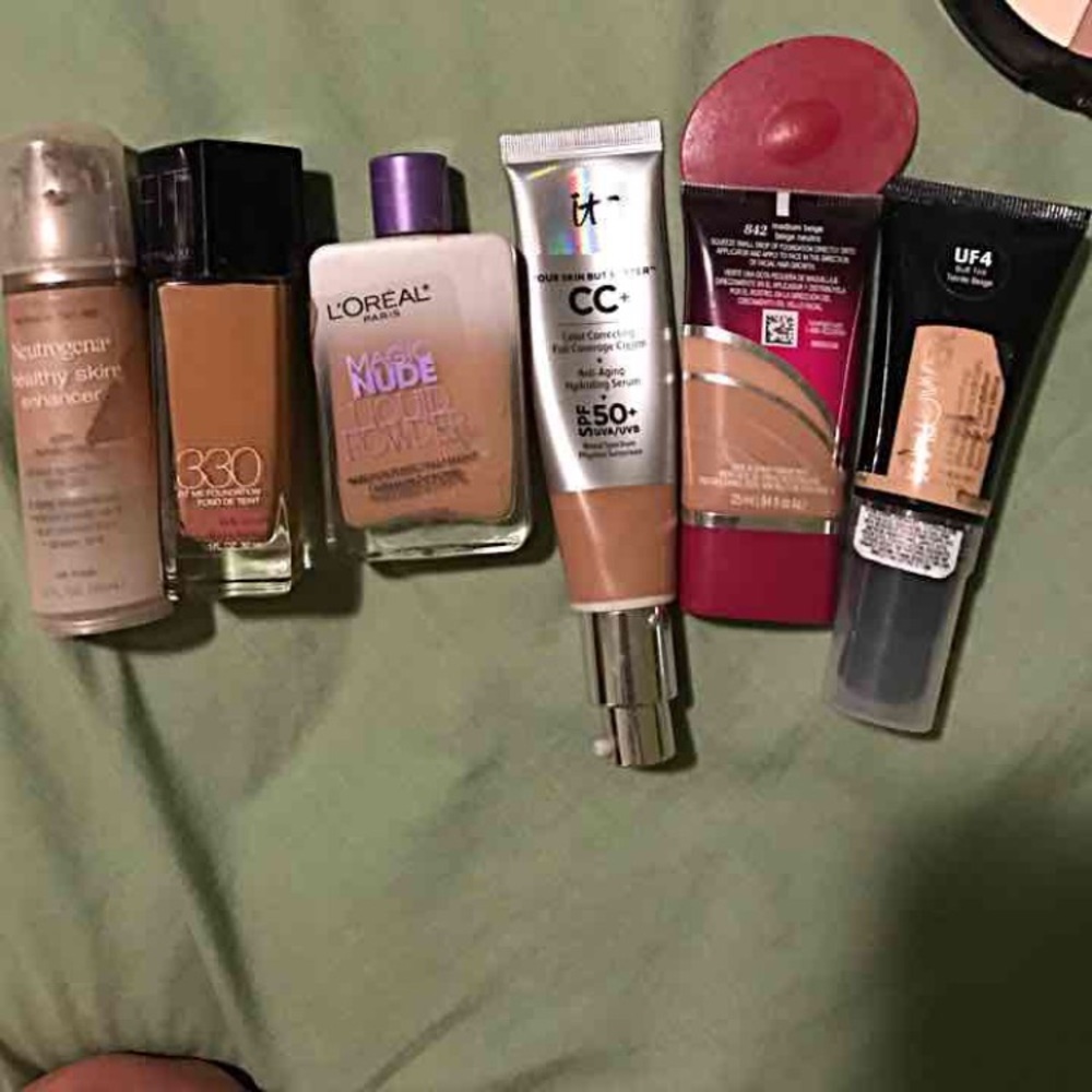 💋💄Foundation/makeup bundle💄💋 - Picture 3 of 4