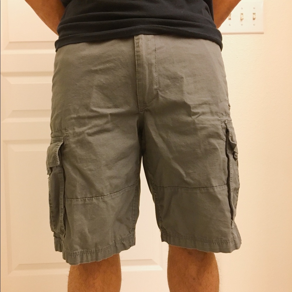 🚨SOLD🚨 Cargo shorts