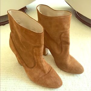 Zara tan suede ankle booties