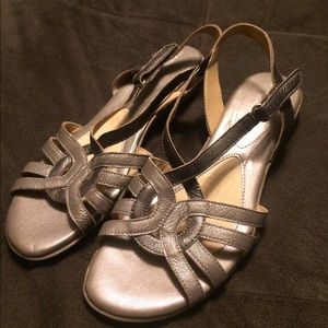 Most Comfortable Sandals EVER.worn once too big 😕