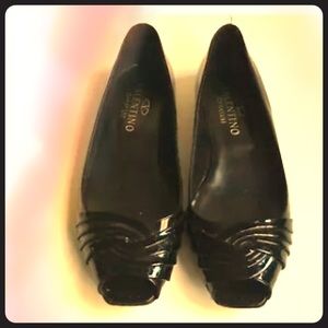 Valentino Garavani flats