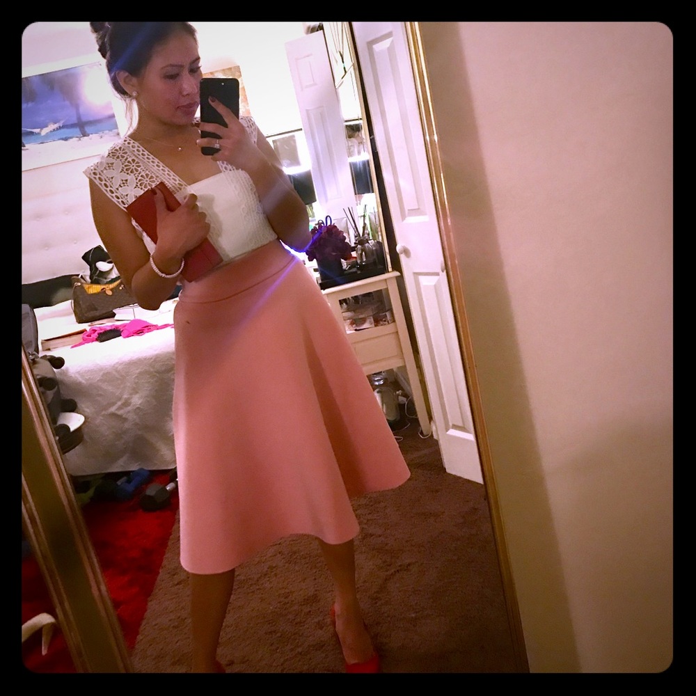 Gorgeous  peachy pinky long skater skirt