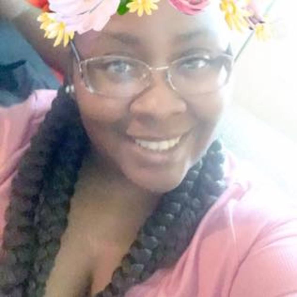Meet your Posher, Shaliah