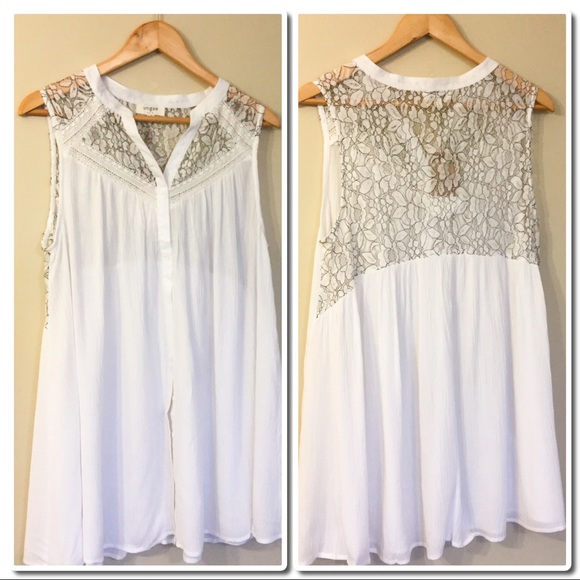 Sleeveless Button Up Tunic with Crochet Details - Picture 5 of 6