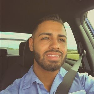 Meet your Posher, Cj