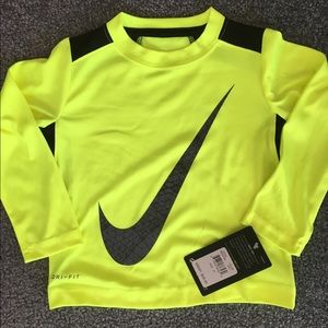 Kids nike 2t bnwt