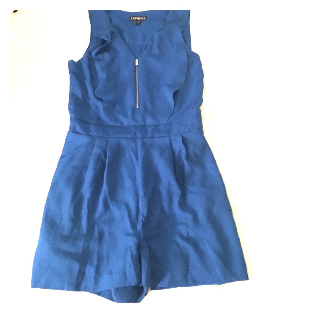 Cute express blue romper with front zipper!