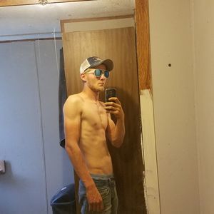 Meet your Posher, Bradley