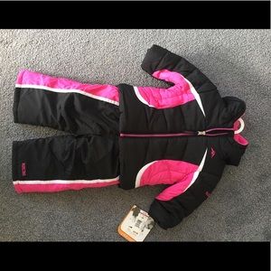 12month girls snowsuit bnwt