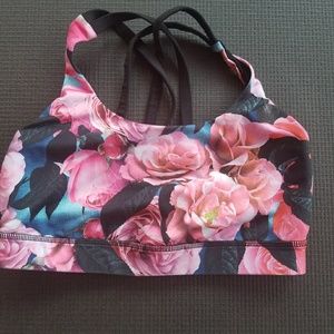 Lululemon ?? Energy bra rose pattern *RARE* ?