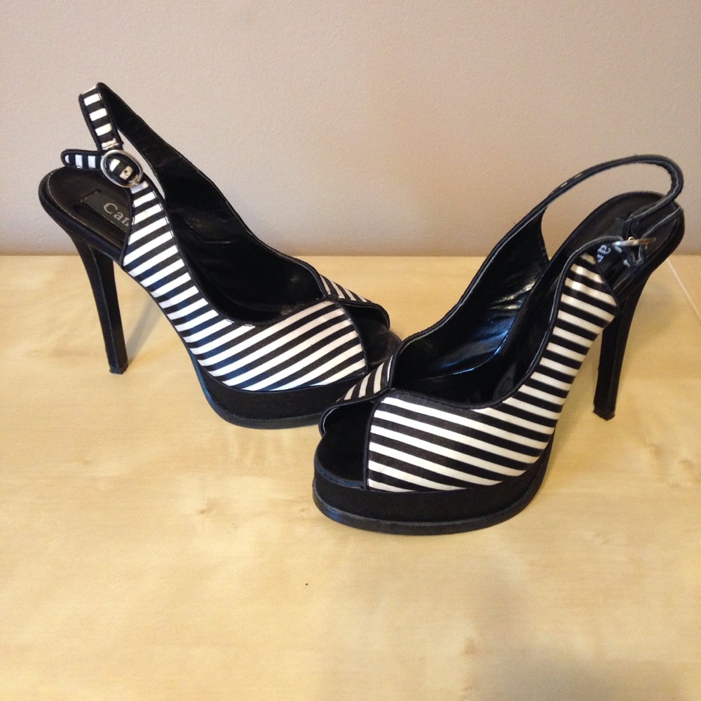 Brand new platform black/white pumps