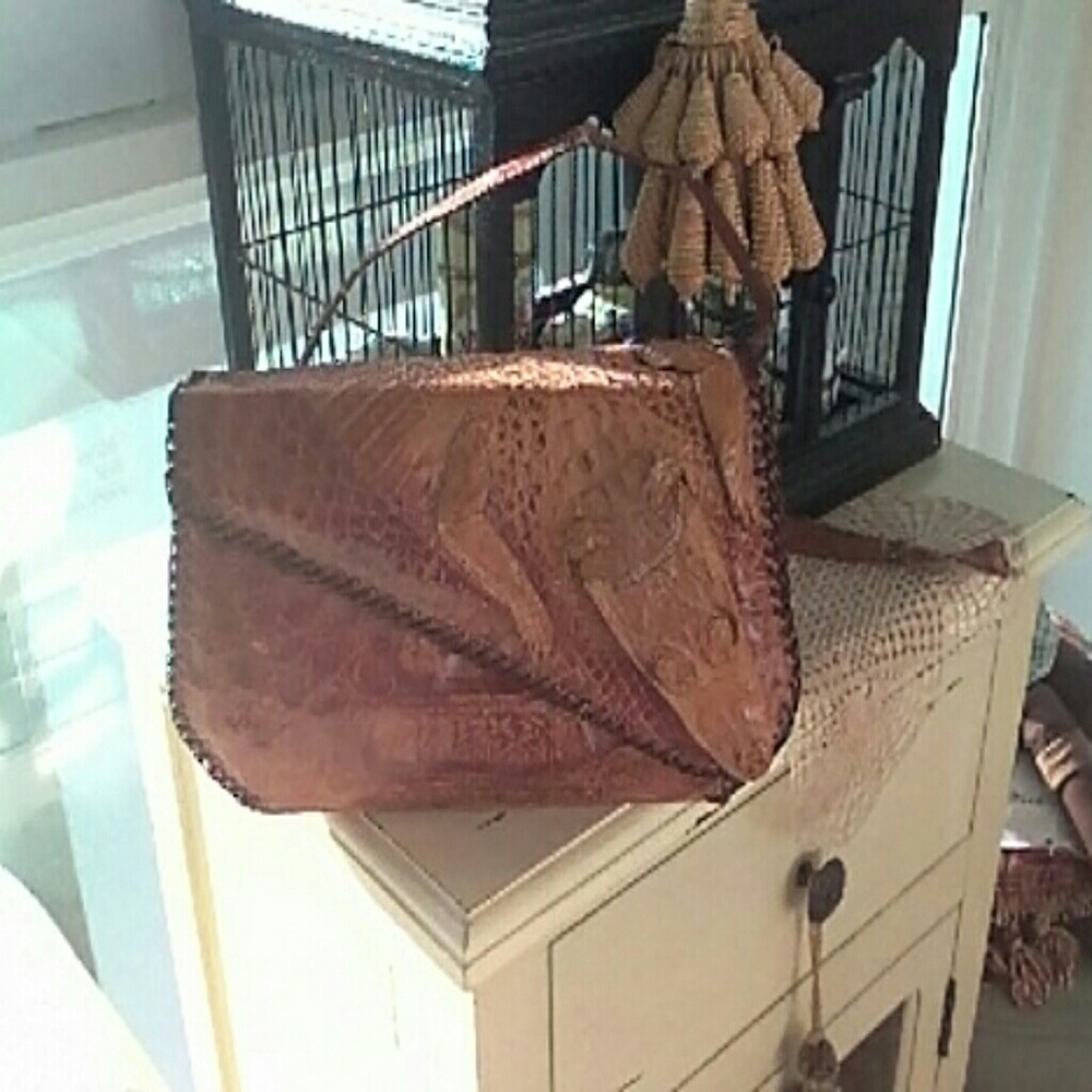 ALIGATOR PURSE/HANDBAG FABULOUS BARGAIN!!!!!!