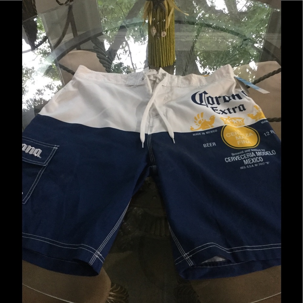 🏖NWT CORONA MENS XL/L SWIM TRUNKS🏖