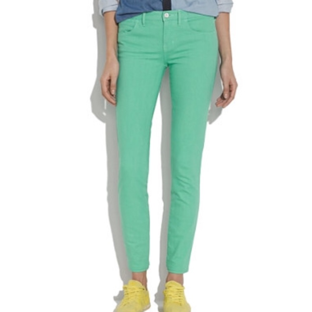Skinny Skinny Ankle Jeans in Soft Mint