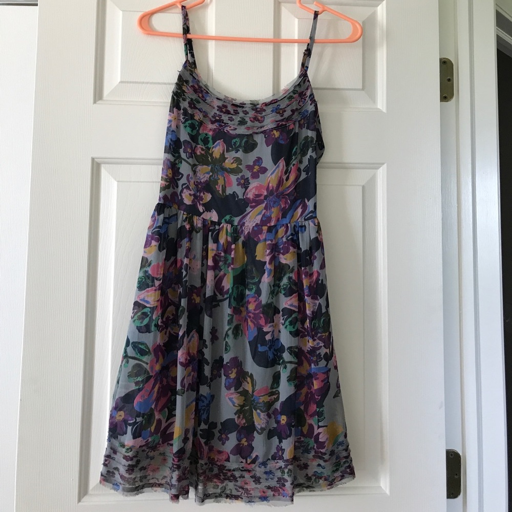 Adorable Floral Willow & Clay dress!