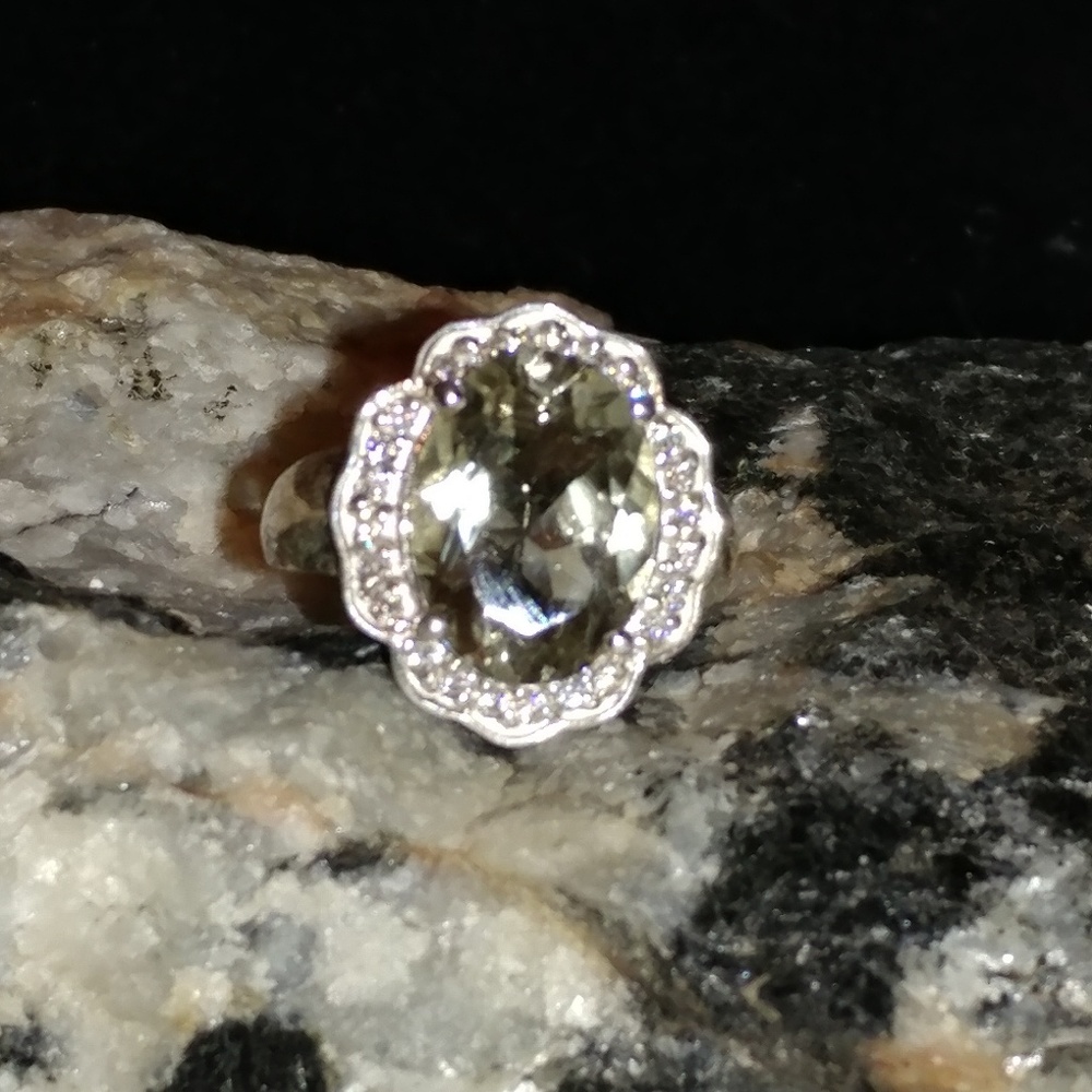 Green Amethyst ring - Picture 3 of 6