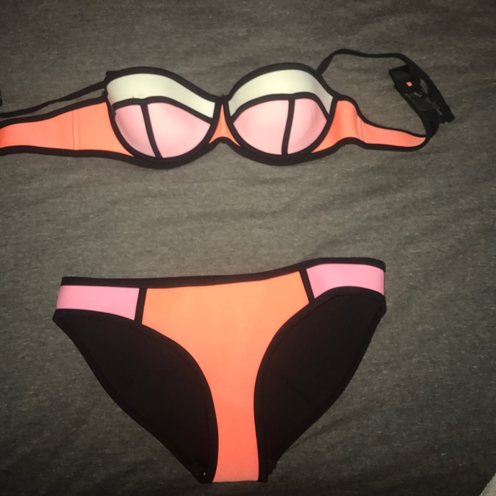 Triangl bathing suit