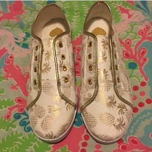 Pineapple snickers 🍍🍍🍍