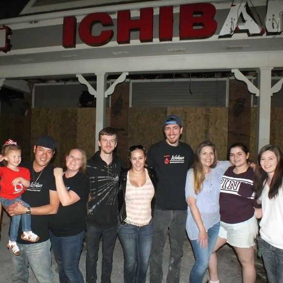 Meet your Posher, Monica - Picture 1 of 1