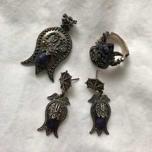 Silver jewellery set: charm, earrings, ring