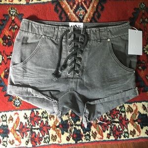 One teaspoon grey Jean shorts NEW