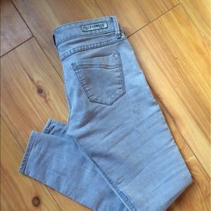 Grey Express Zelda Jean Leggings // 4S
