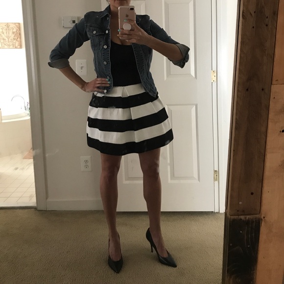 Cupcake black & white striped skirt - Picture 2 of 4