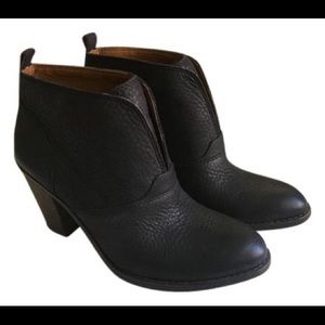 Lucky Brand Ehllen Black Boots