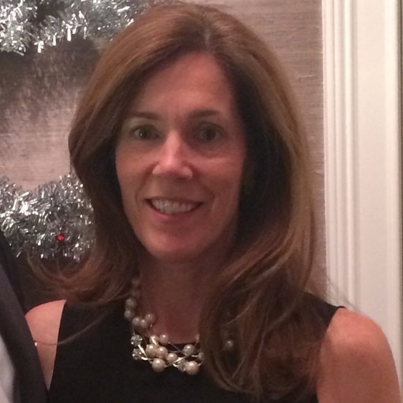 Meet your Posher, Monica - Picture 1 of 1