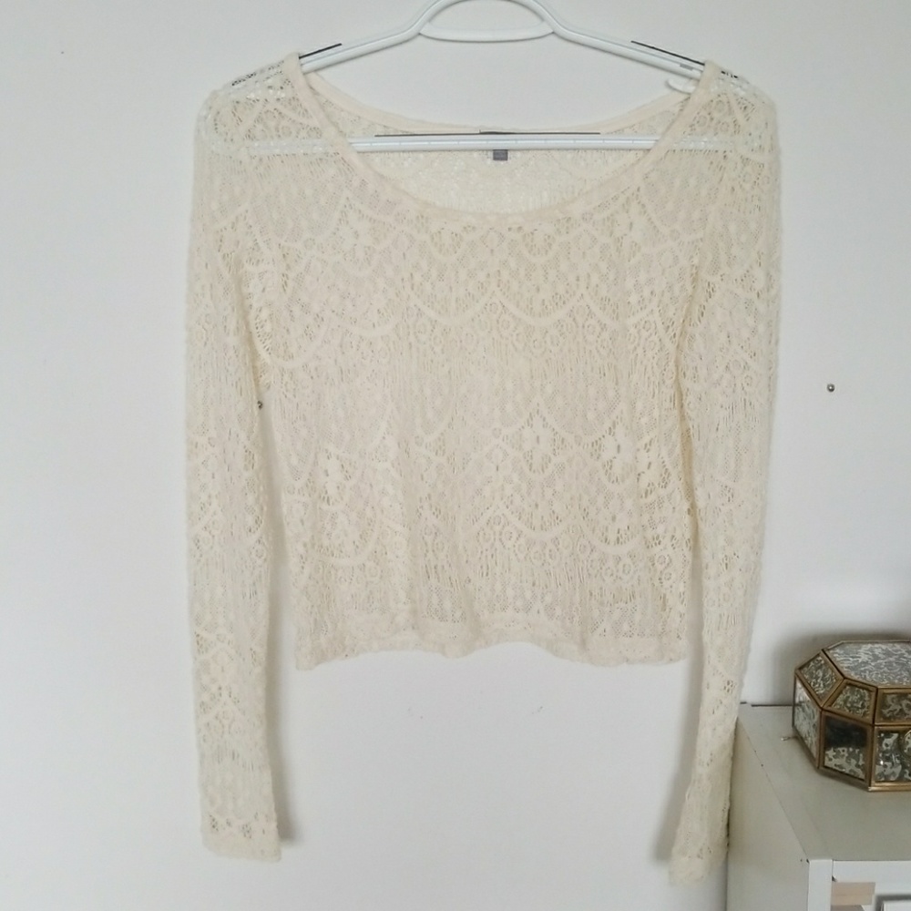 Charlotte russe crochet lace crop top