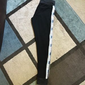 VS Pink logo campus leggings