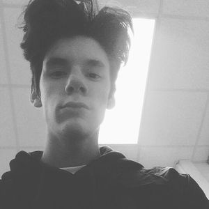 Meet your Posher, Delaney