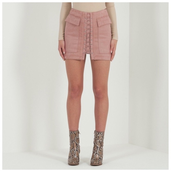 🌺 Soft Pink Microfiber Skirt - Picture 5 of 7