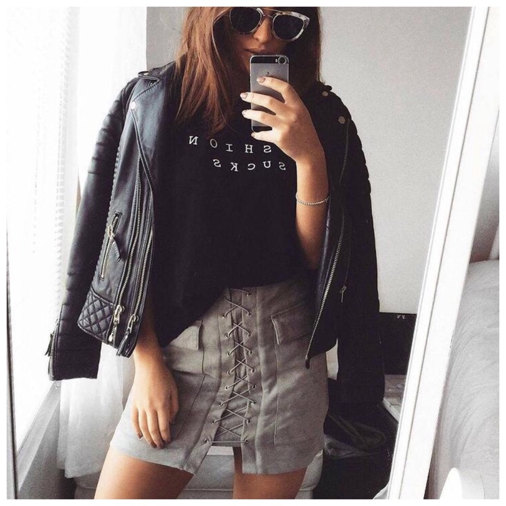 Soft Gray Microfiber Skirt - Picture 3 of 6