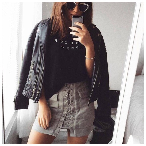 Soft Gray Microfiber Skirt - Picture 3 of 6