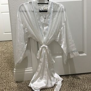 Bride robe