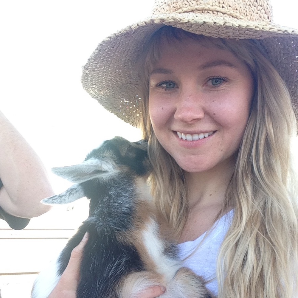 Meet your Posher, Jennifer