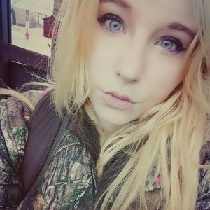 Meet your Posher, Brianna