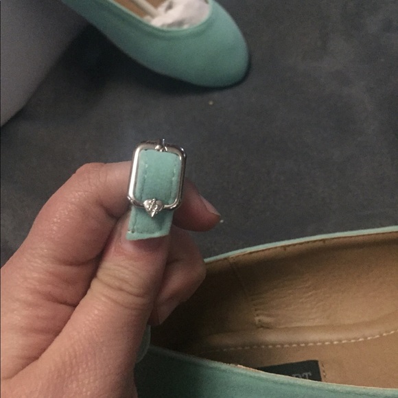 Mint flats with ankle strap. IHeart brand size 5. - Picture 4 of 5