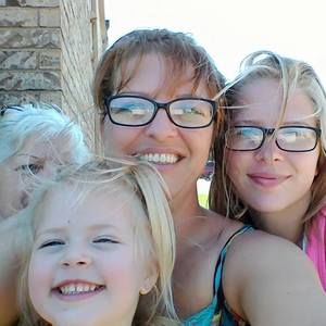 Meet your Posher, Sharon