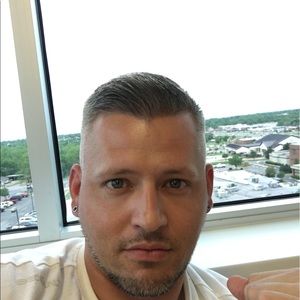 Meet your Posher, Erik