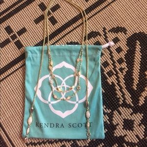 Emelina Gold Necklace